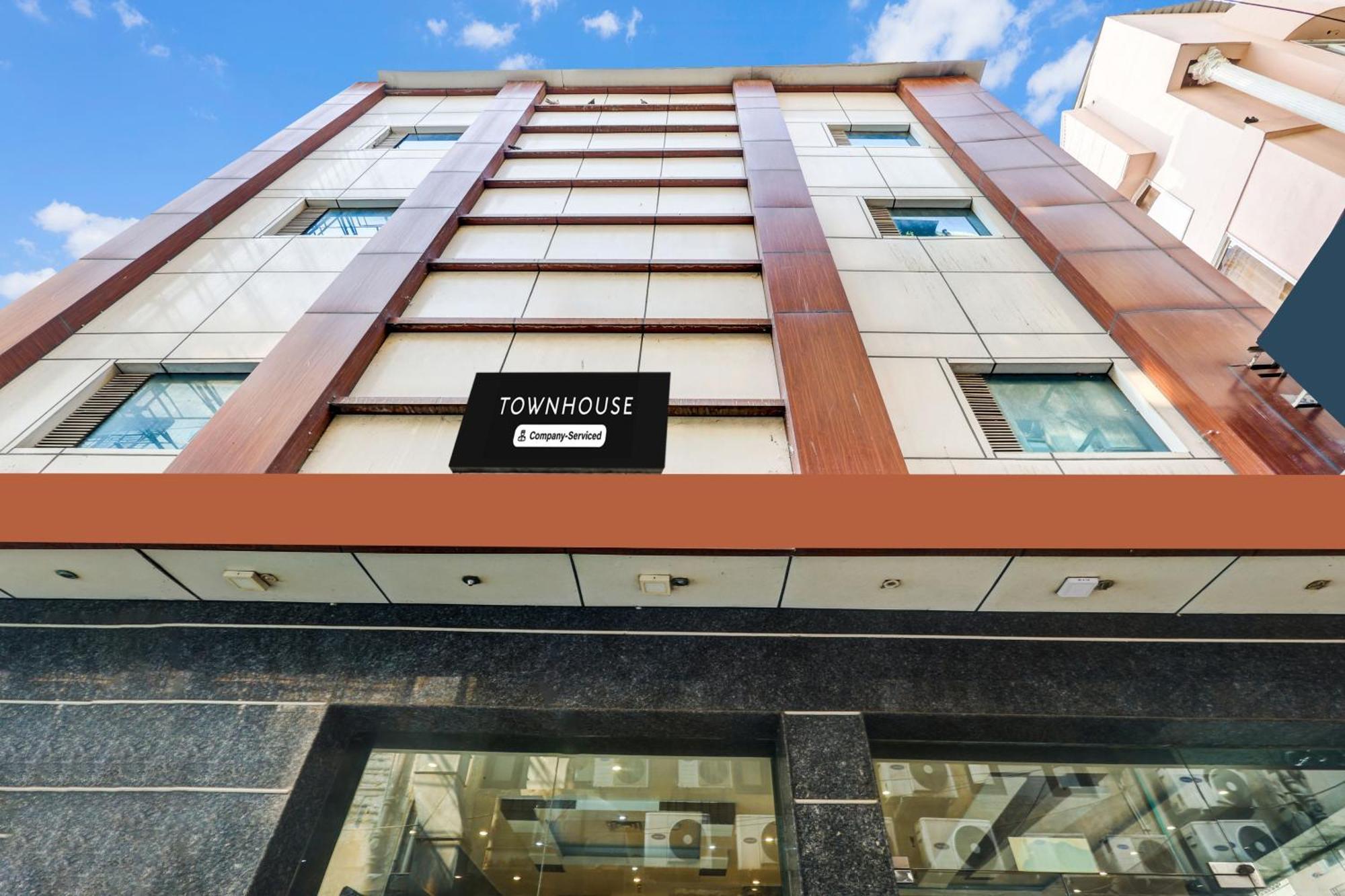 Super Townhouse Arakashan Road Paharganj Formerly Mohan International Νέο Δελχί Εξωτερικό φωτογραφία